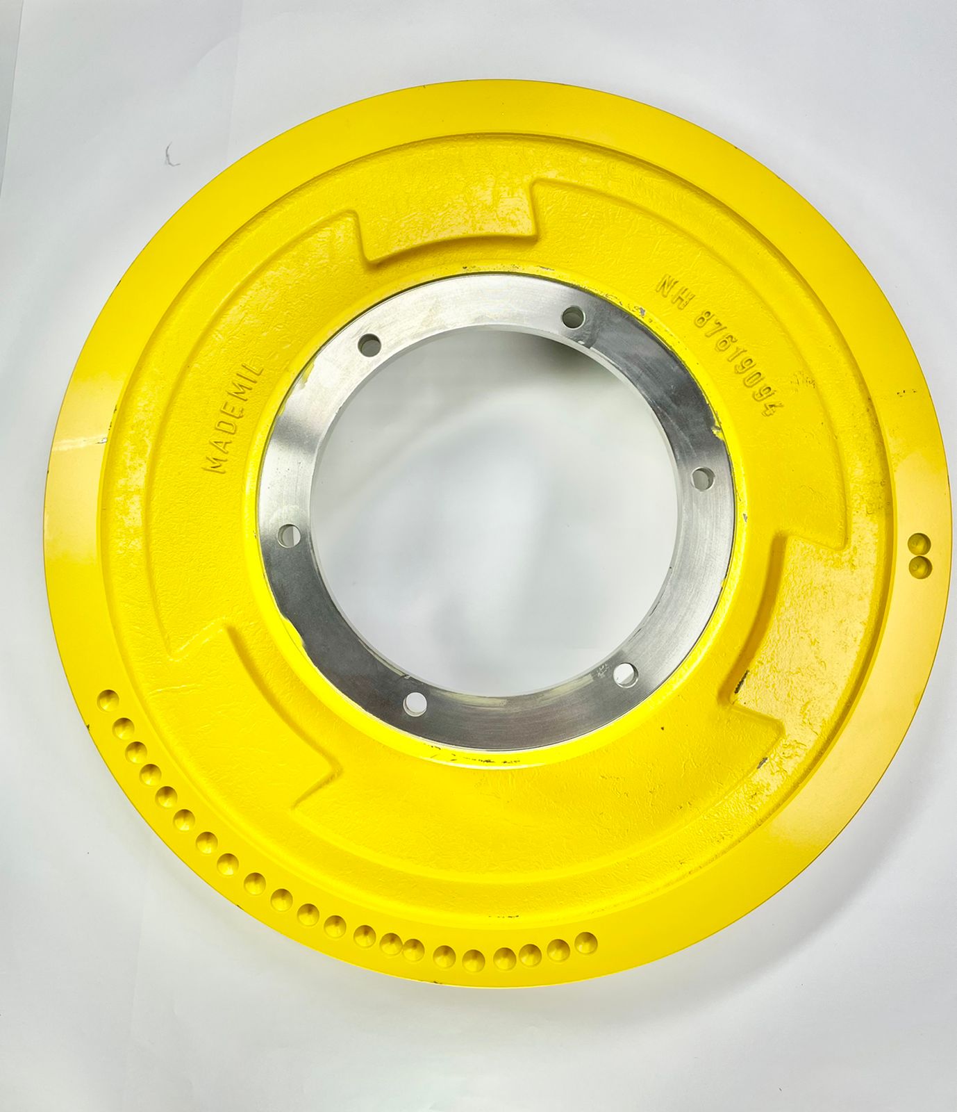 Z3322 - POLIA DE FERRO VARIADORA PARA COLHEITADEIRA 497 (FIXA)  87619094 NEW HOLLAND